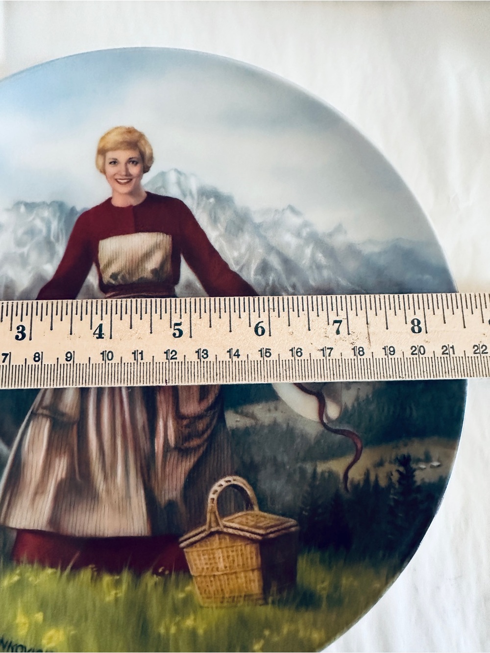 Knowles 1986- “The Sound of Music” Collector’s Plate #1 - Picture 9 of 9